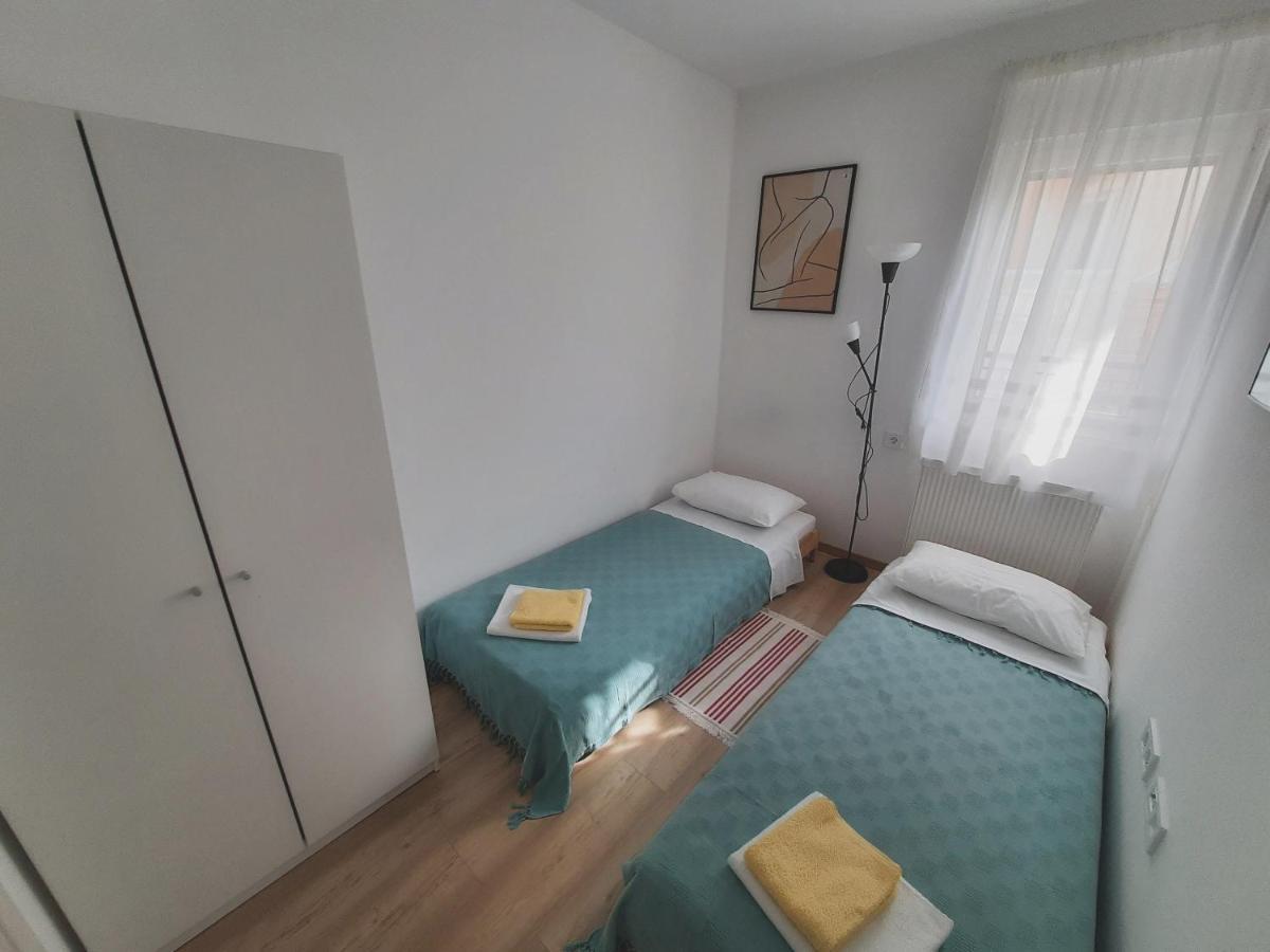 Argonauti With Free Parking Apartment Pula Bagian luar foto