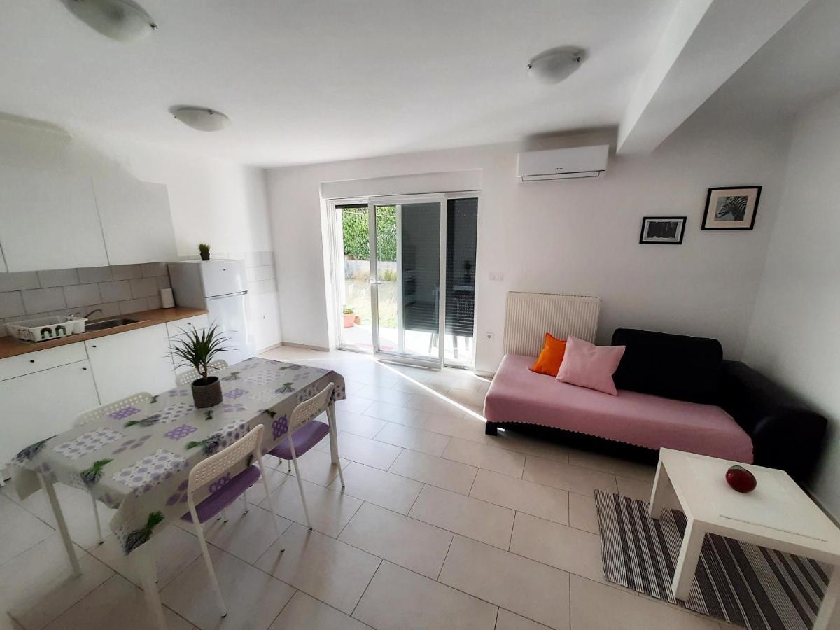 Argonauti With Free Parking Apartment Pula Bagian luar foto