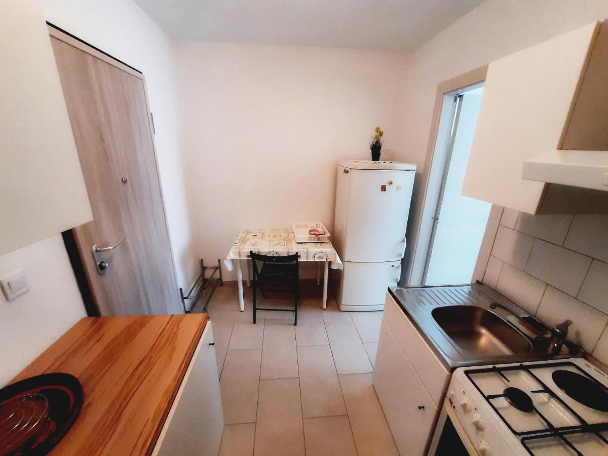 Argonauti With Free Parking Apartment Pula Bagian luar foto