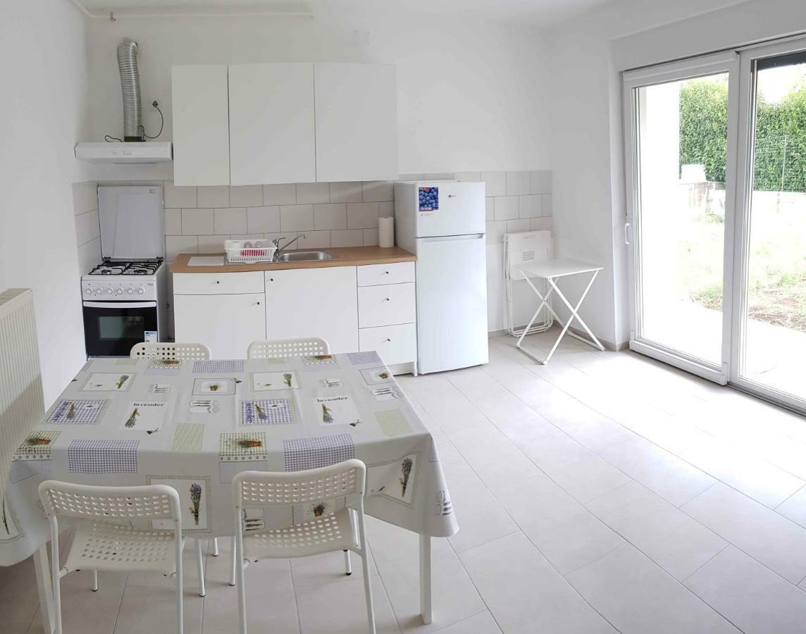 Argonauti With Free Parking Apartment Pula Bagian luar foto